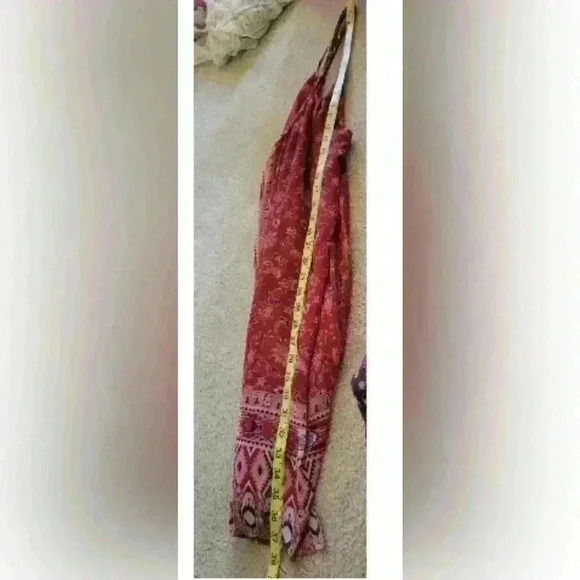 Hollister Spaghetti Strap Sundress in a Red Floral Print - Picture 10 of 10